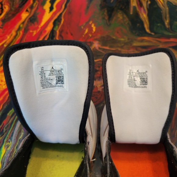 Air Jordan Nike Shoes - Picture 6 of 7